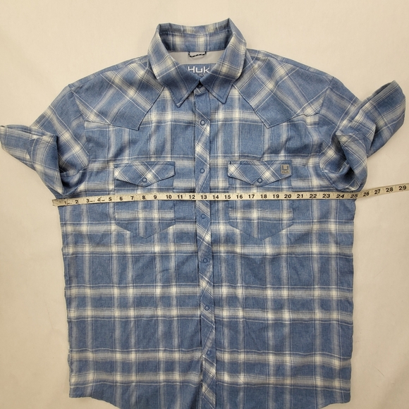Huk Mens Performance Fishing Shirt Short Sleeve Snap Buttons  Size XL Blue Plaid - Picture 6 of 7
